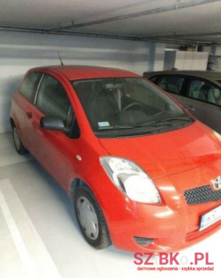 2006' Toyota Yaris photo #1
