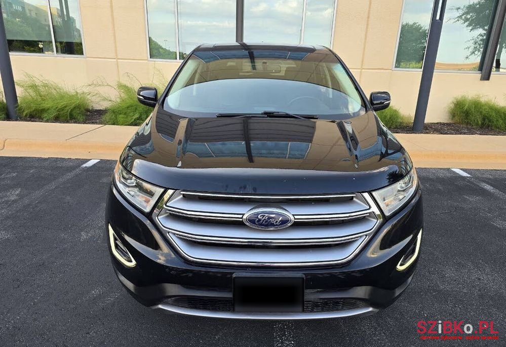 2017' Ford Edge photo #2