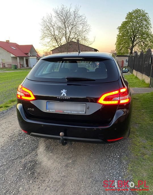 2018' Peugeot 308 photo #2