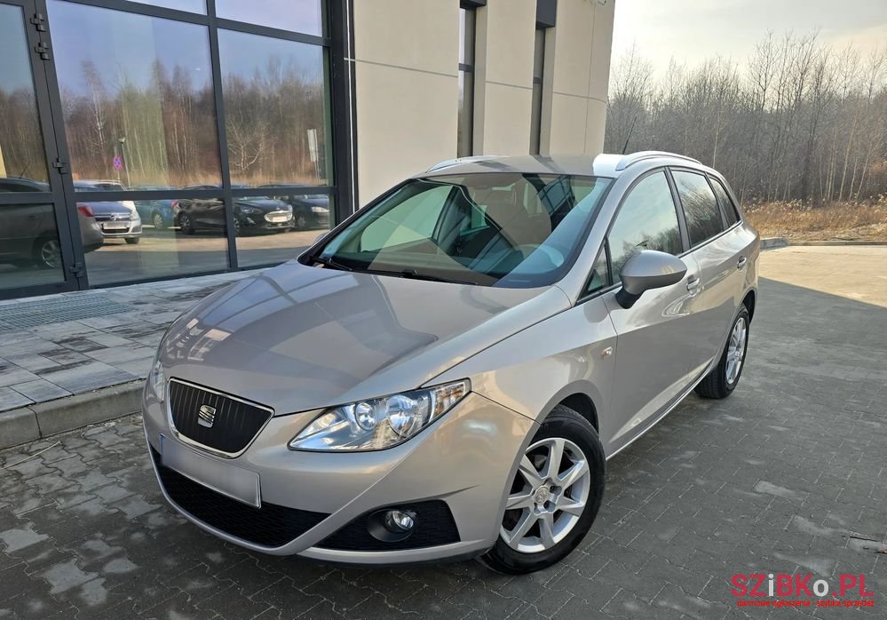 2011' SEAT Ibiza photo #1