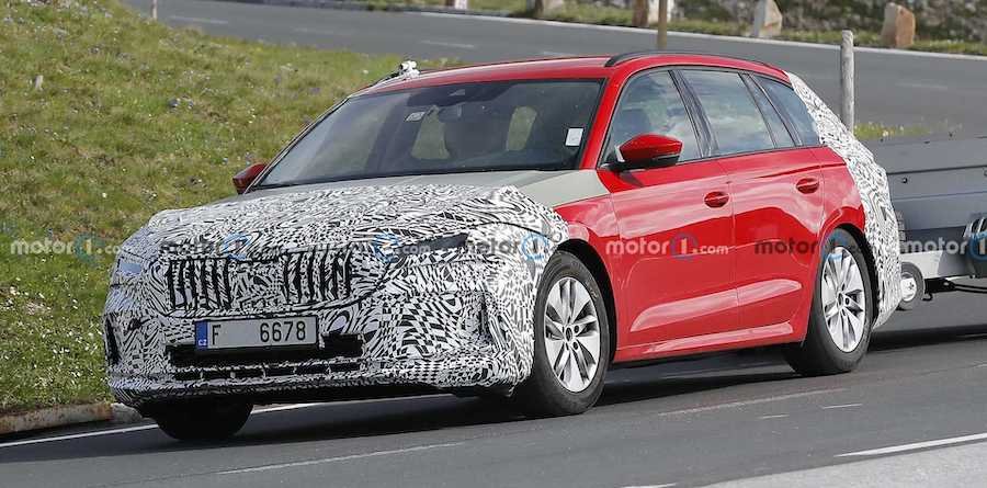 2024 Skoda Octavia Facelift Spied For The First Time