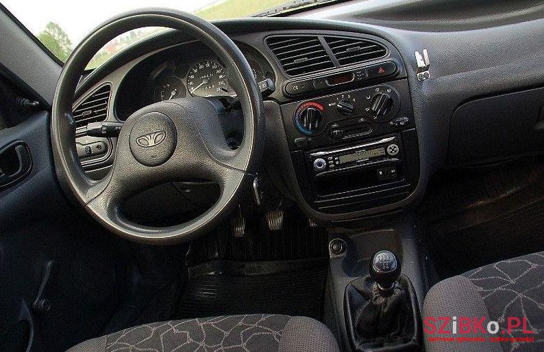 2004' Daewoo Lanos photo #2
