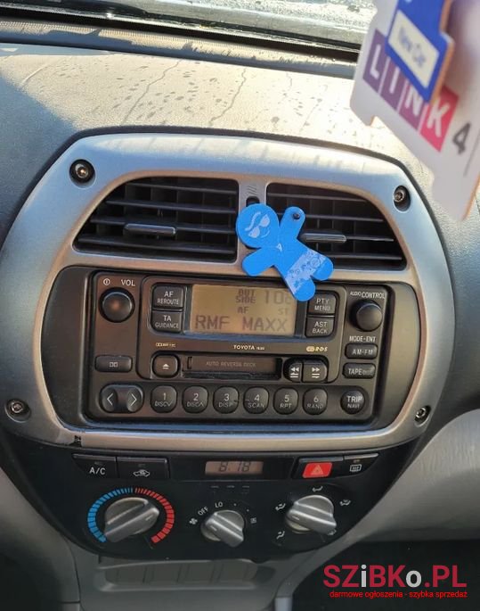 2001' Toyota RAV4 photo #6