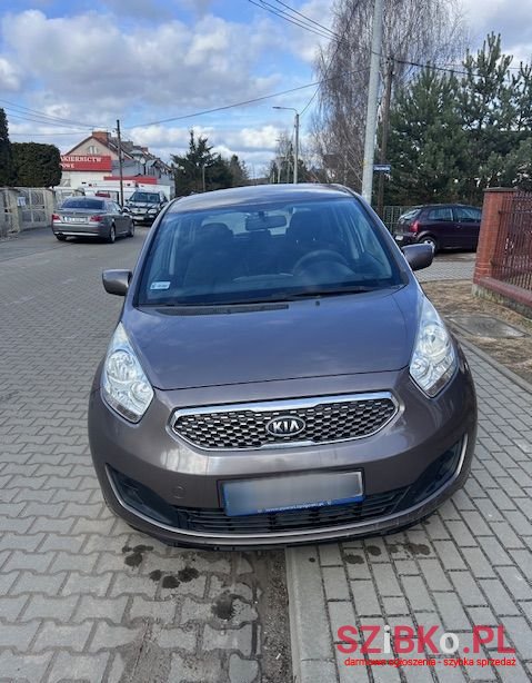 2011' Kia Venga 1.4 L photo #5