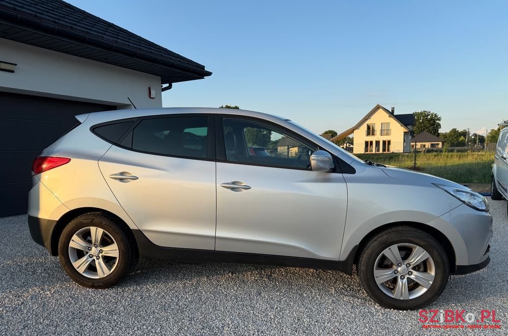 2010' Hyundai ix35 2.0 Premium photo #4