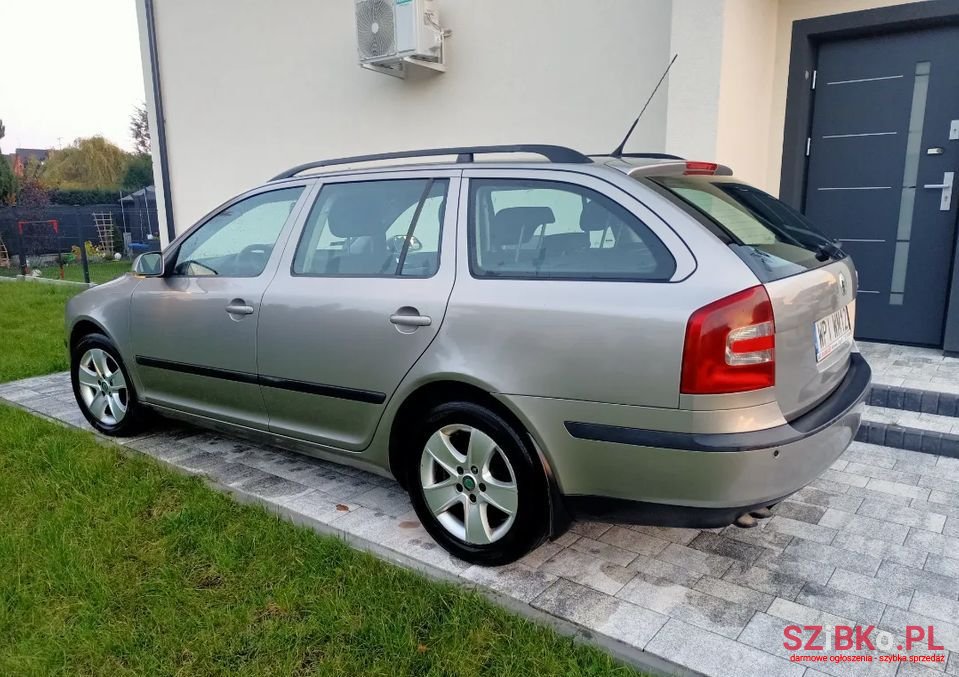 2008' Skoda Octavia photo #2