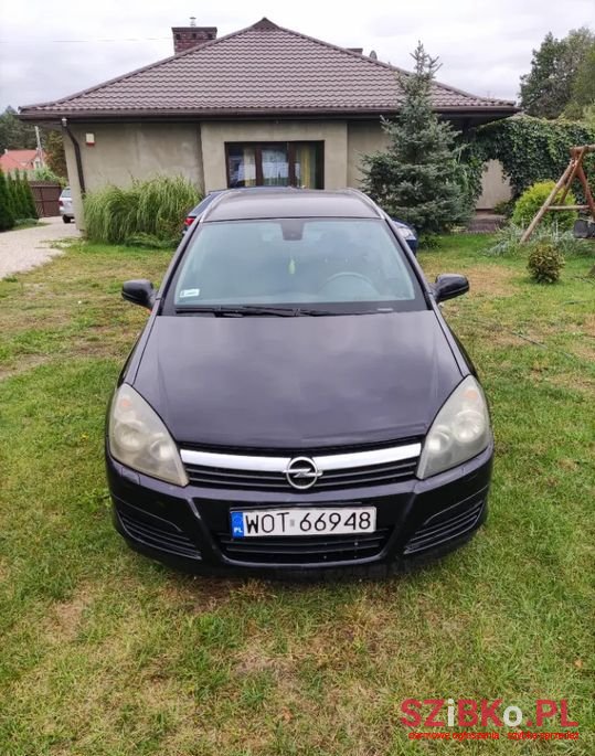2005' Opel Astra photo #2