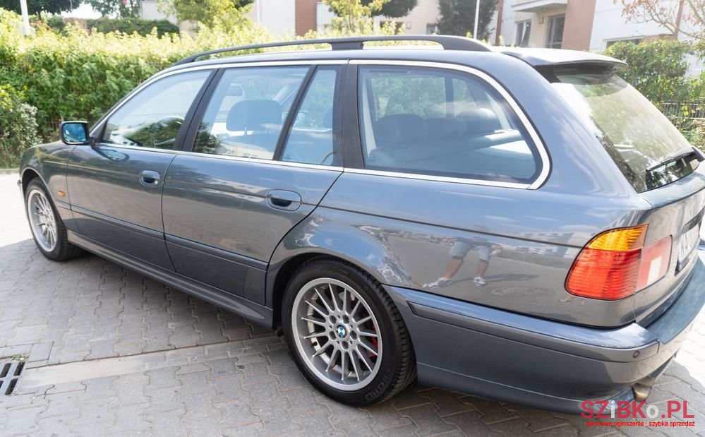 2001' BMW 5 Series photo #2