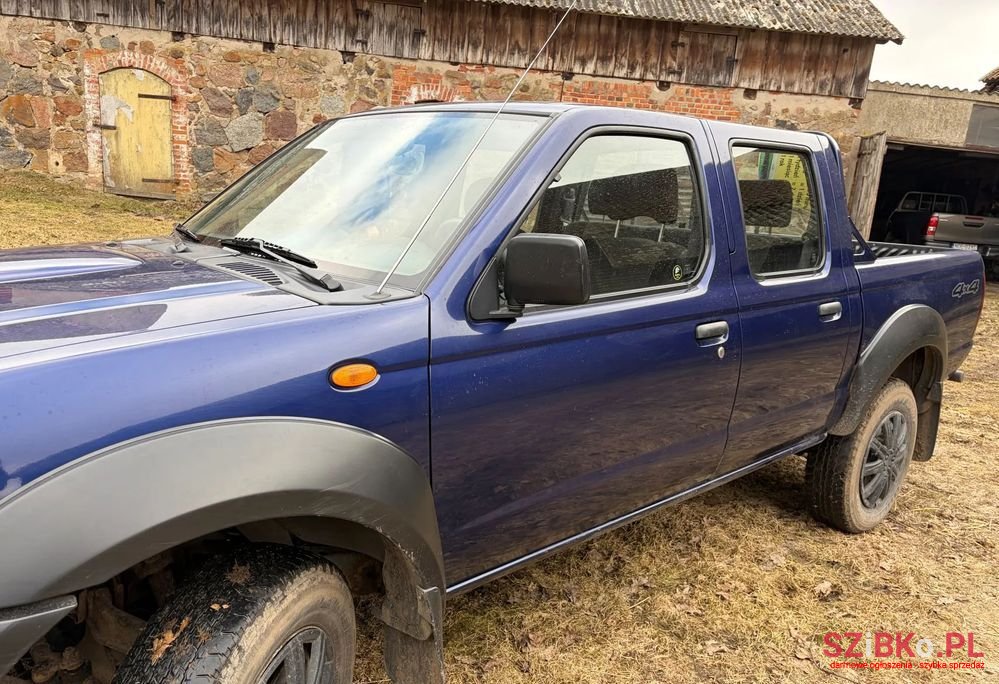 2005' Nissan Pickup 2.5 Tdi Base photo #3