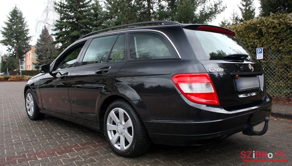 2008' Mercedes-Benz C-Class photo #5