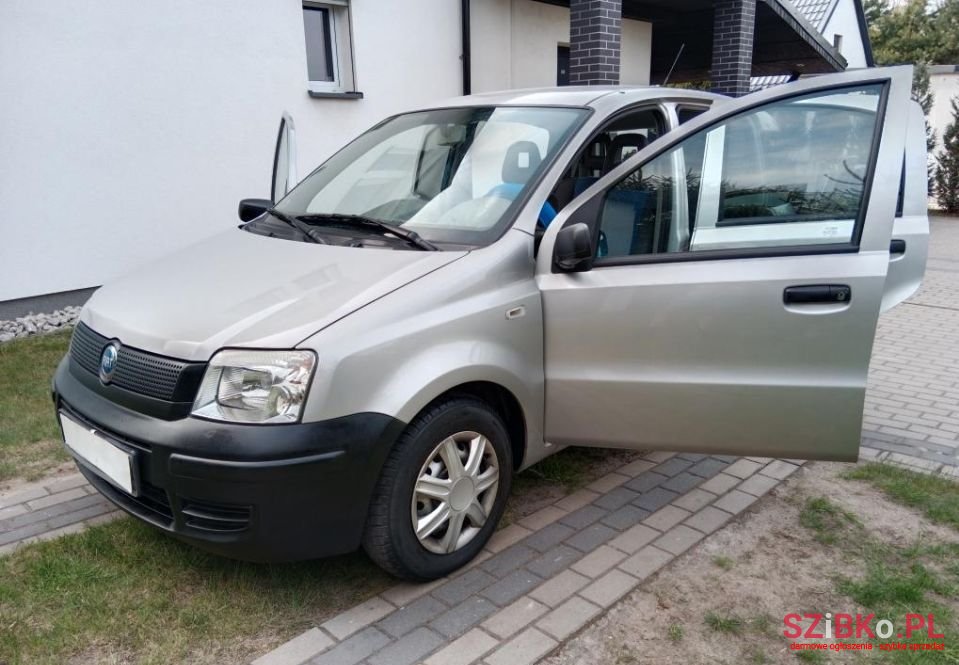 2006' Fiat Panda photo #3