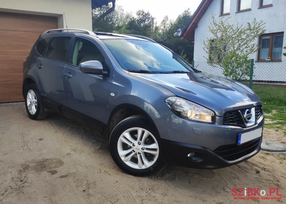2011' Nissan Qashqai photo #2