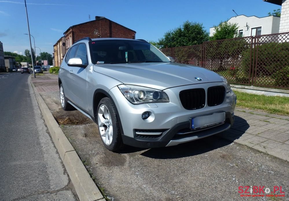 2013' BMW X1 Xdrive18D Xline photo #6