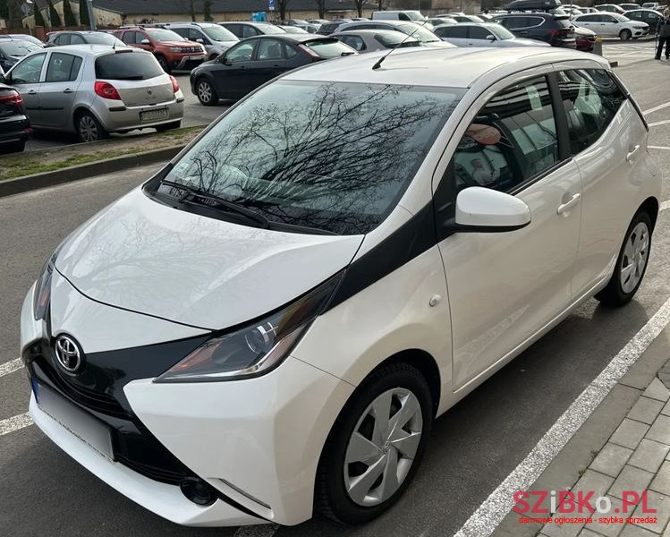 2016' Toyota Aygo photo #1