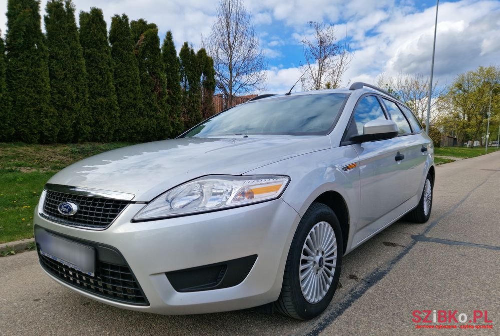 2010' Ford Mondeo 2.0 Tdci Trend photo #2