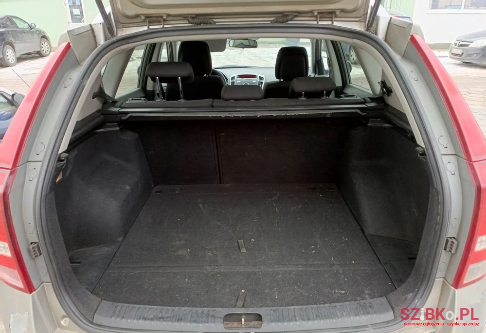 2010' Kia Ceed photo #6