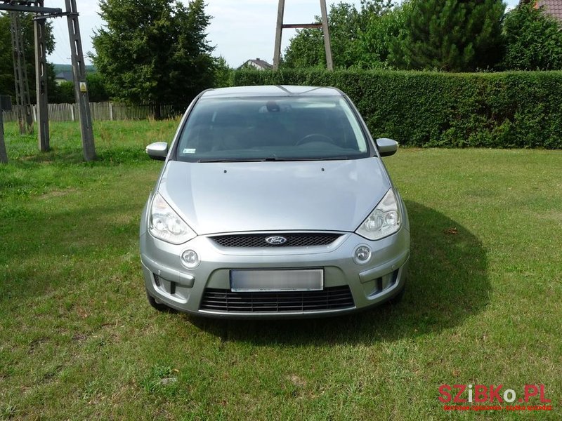 2007' Ford S-Max 2.0 Tdci Trend photo #2