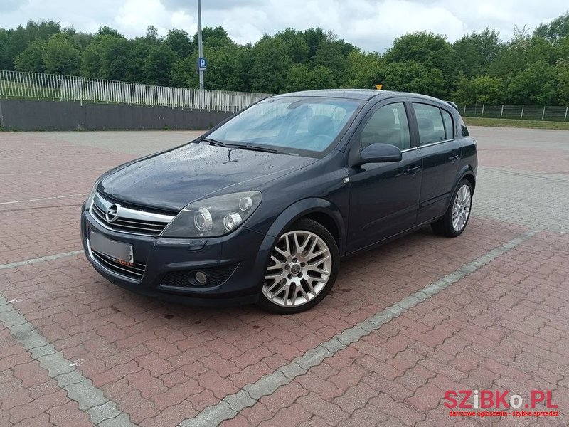 2009' Opel Astra photo #1