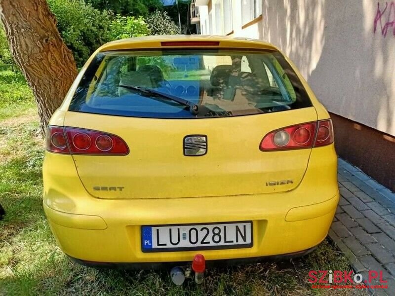 2003' SEAT Ibiza photo #5