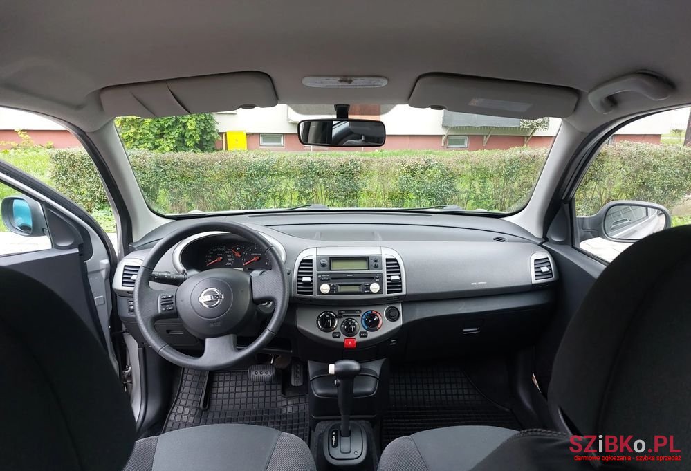 2005' Nissan Micra photo #2