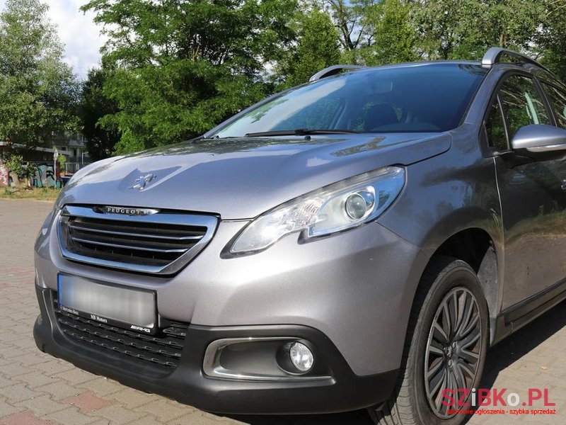 2015' Peugeot 2008 photo #3