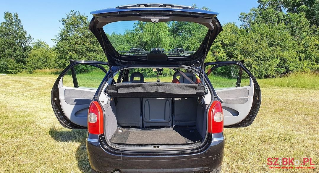 2008' Citroen Xsara Picasso photo #5