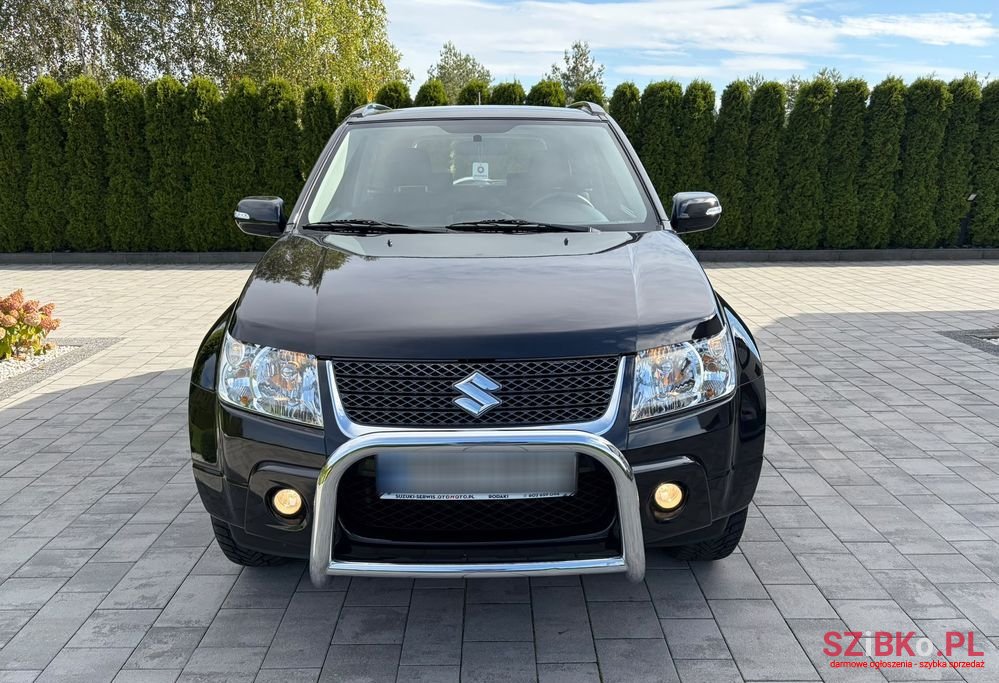 2012' Suzuki Grand Vitara photo #3