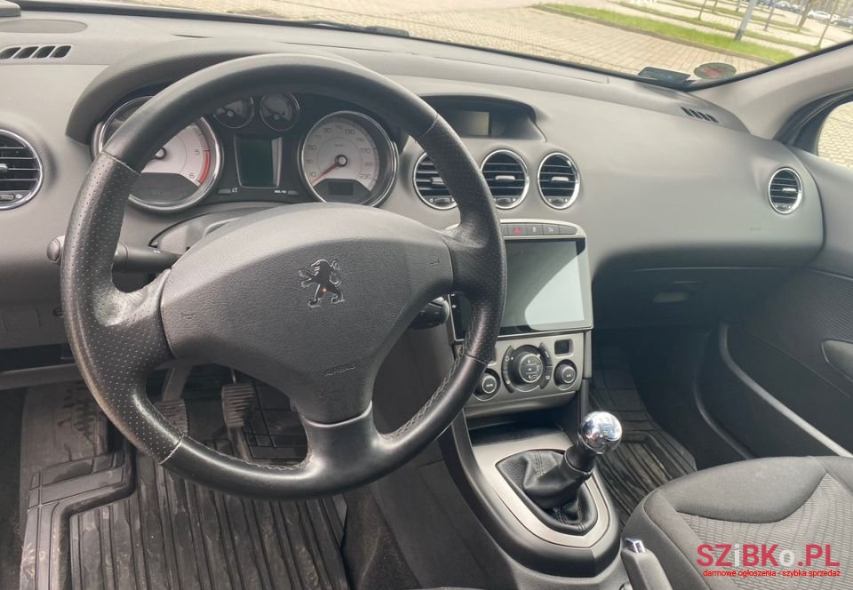 2009' Peugeot 308 photo #5