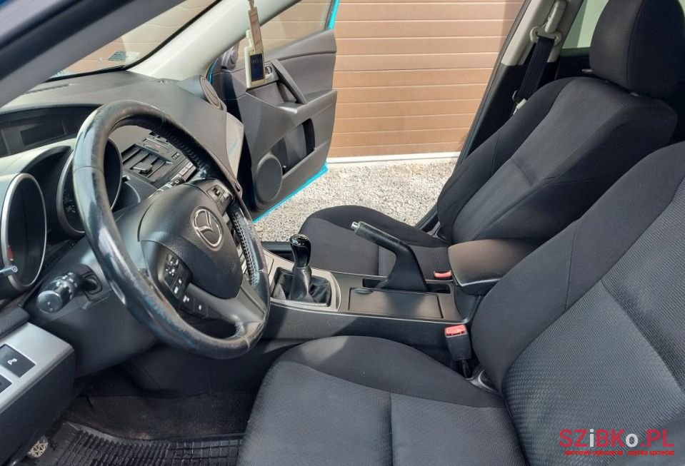 2009' Mazda 3 photo #6
