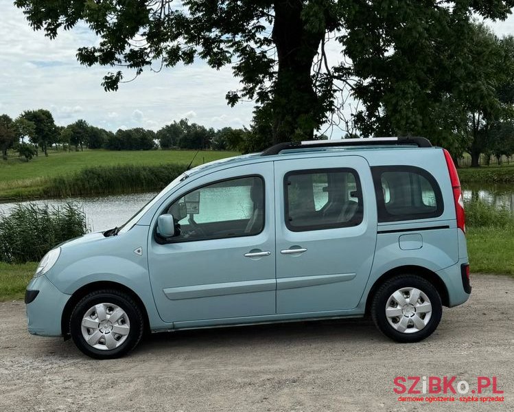 2011' Renault Kangoo photo #2