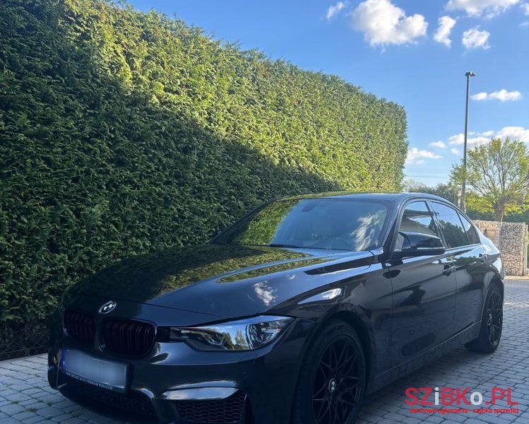 2016' BMW 3 Series 328I Sport-Aut photo #3