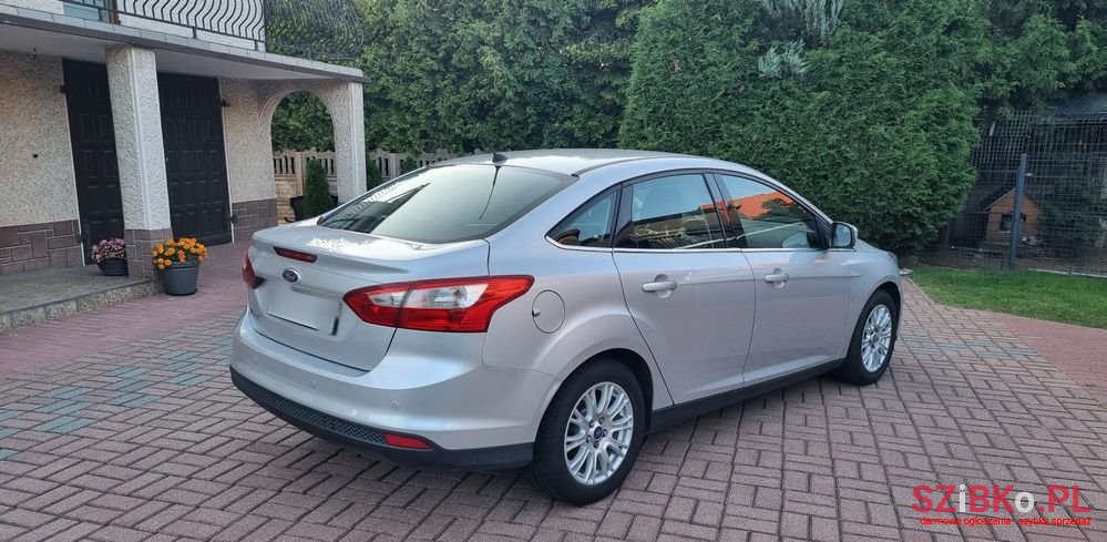 2011' Ford Focus 1.6 Ti-Vct Titanium photo #6