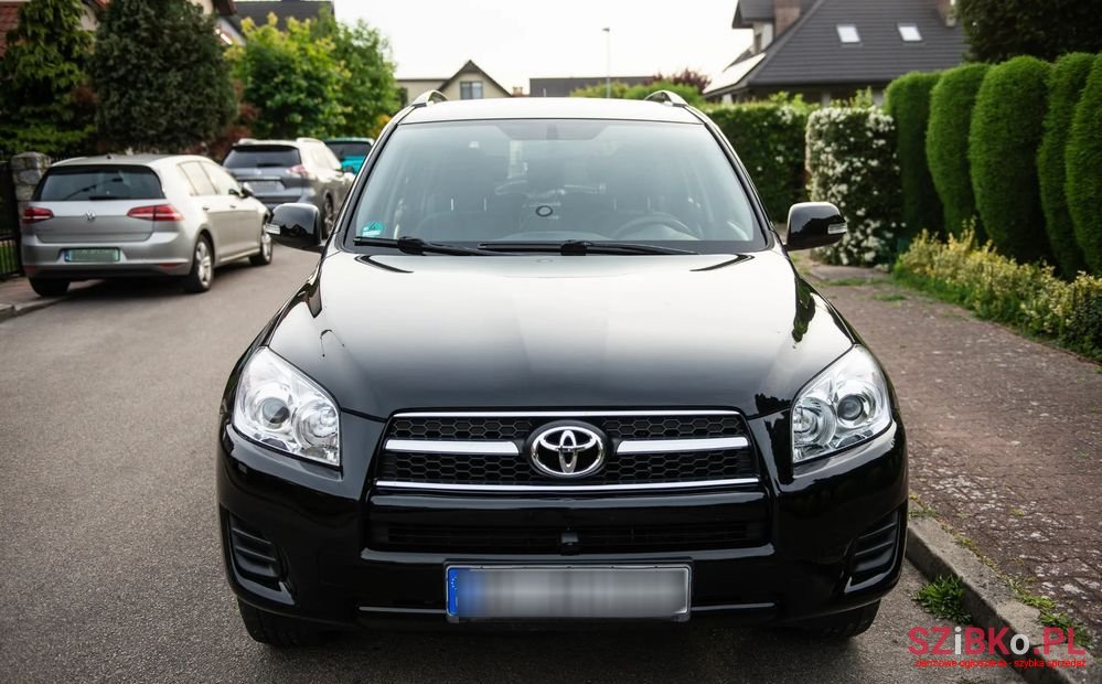 2009' Toyota RAV4 2.0 Vvt-I Premium photo #2