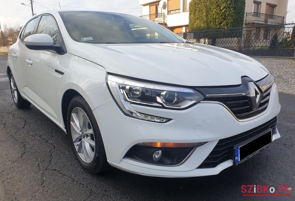 2016' Renault Megane photo #1