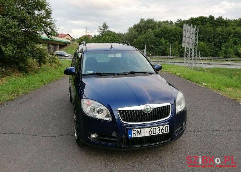 2006' Skoda Roomster photo #1