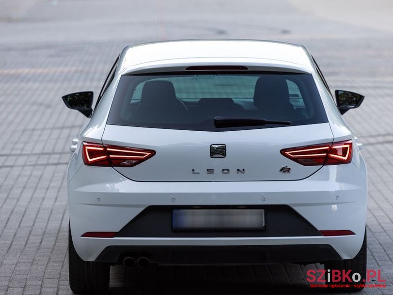 2016' SEAT Leon photo #4