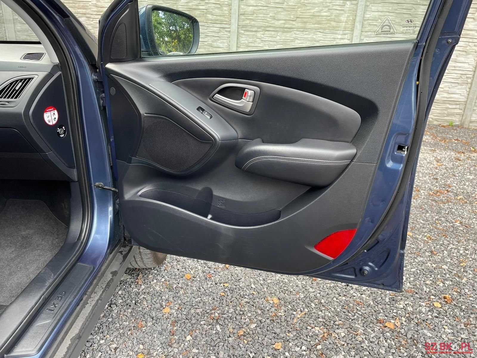 2011' Hyundai ix35 photo #4