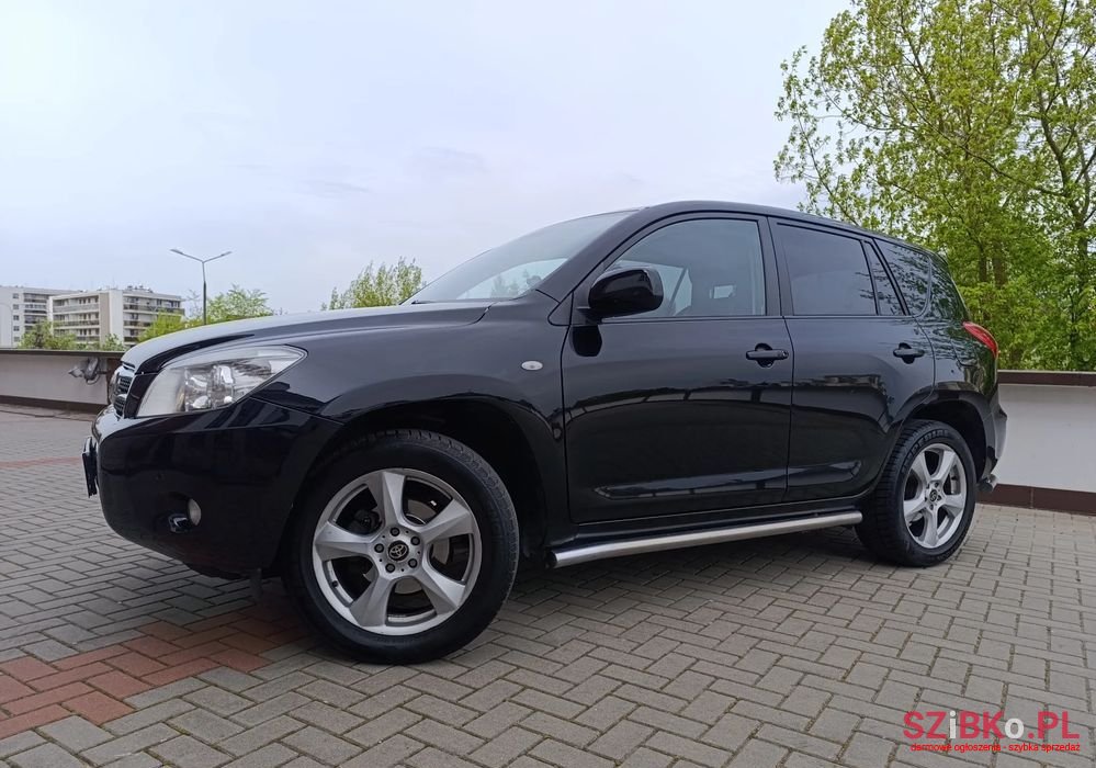 2006' Toyota RAV4 photo #3