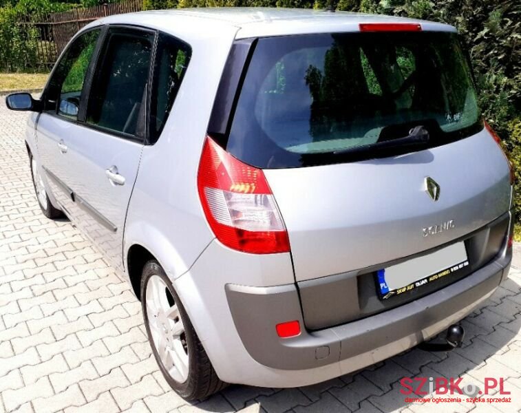 2005' Renault Scenic photo #2