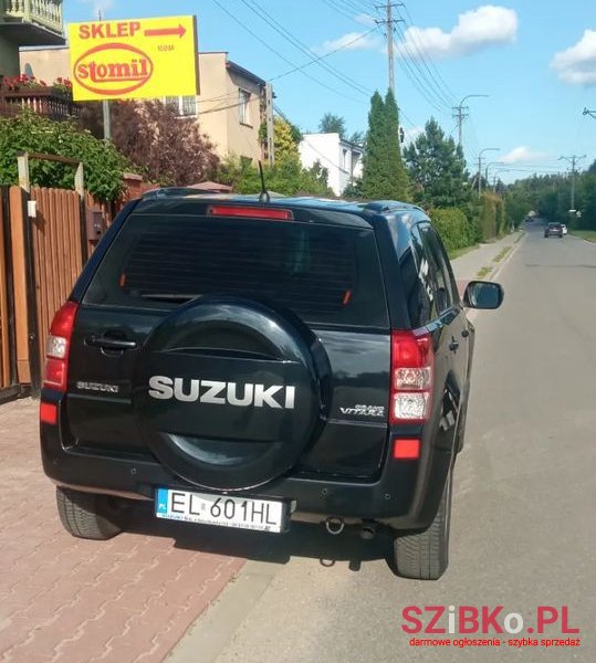 2009' Suzuki Grand Vitara photo #4