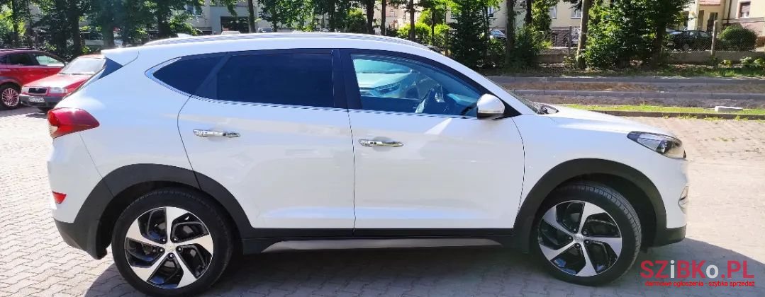 2016' Hyundai Tucson photo #6