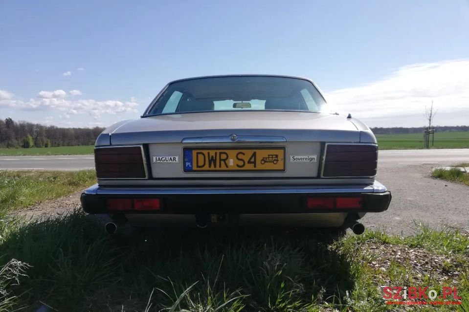 1988' Jaguar XJ photo #3