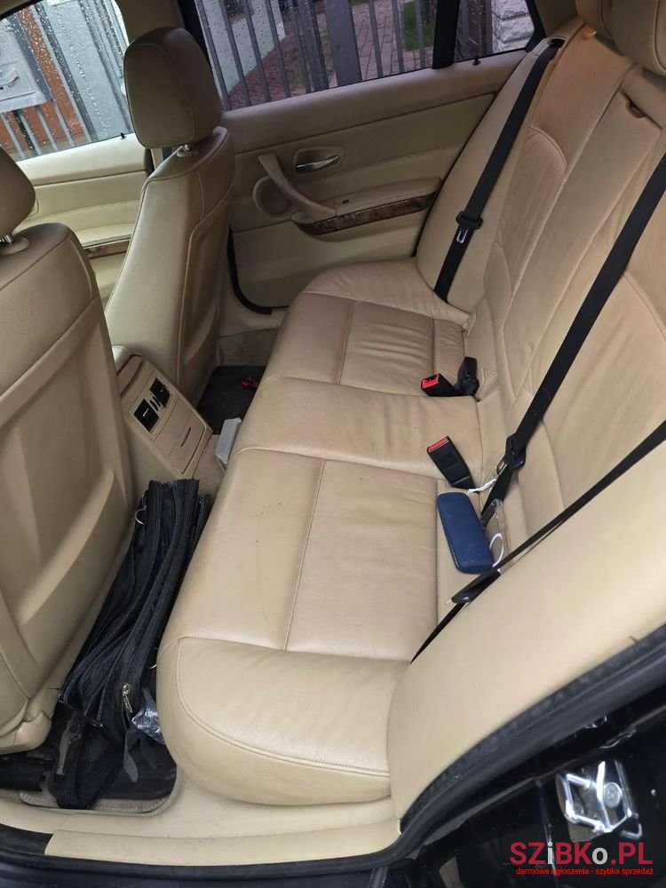 2007' BMW 3 Series 318I photo #1