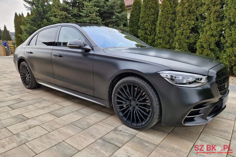 2023' Mercedes-Benz S-Class photo #2