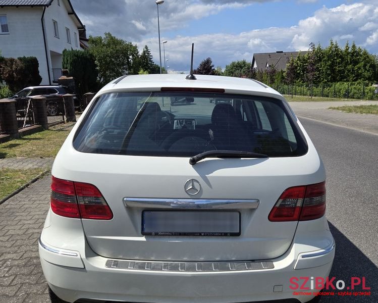 2010' Mercedes-Benz B-Class photo #6