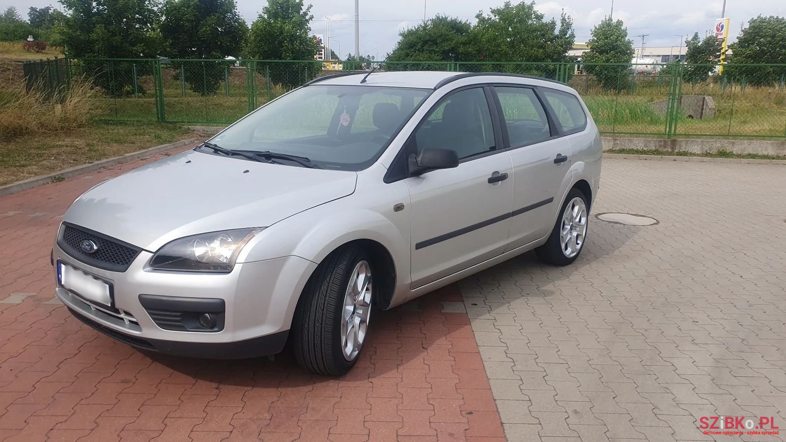 2005' Ford Focus photo #1