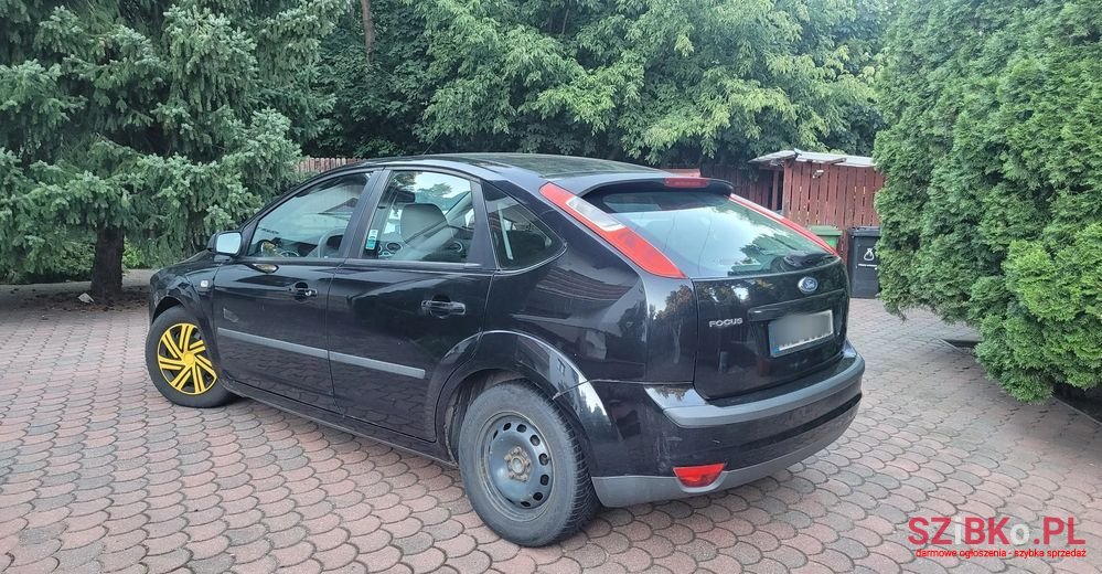 2006' Ford Focus photo #5