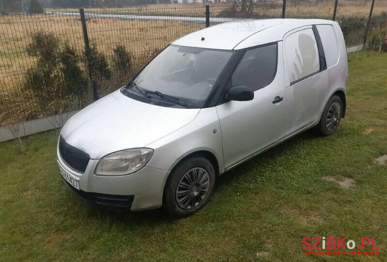 2007' Skoda Roomster photo #1