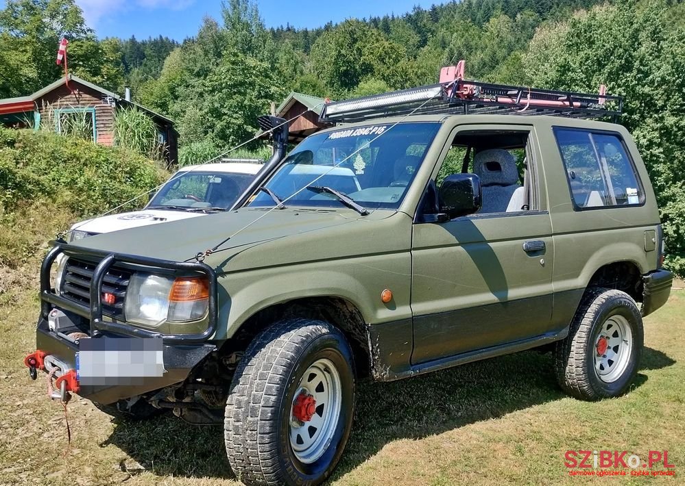 1992' Mitsubishi Pajero 3.0 Gls photo #2