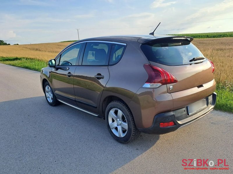 2014' Peugeot 3008 2.0 Hdi Hybrid4 photo #2